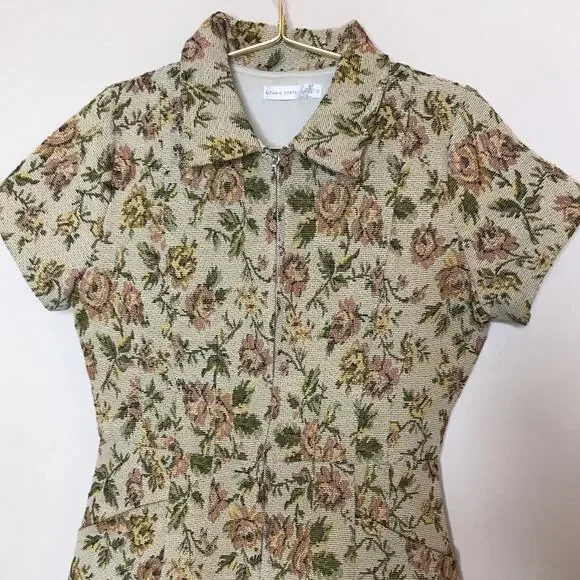 Altar'd State Floral Tapestry Romper Small - Picture 3 of 10